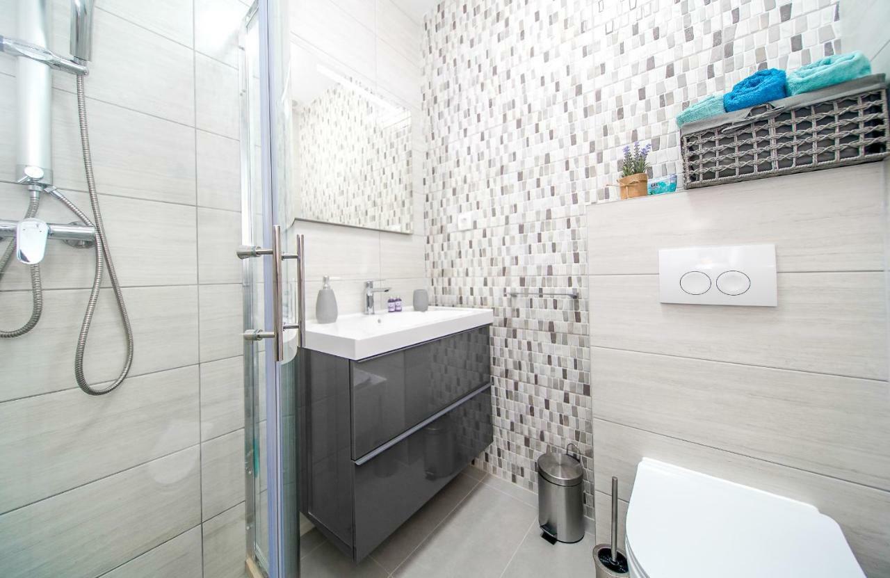 Apartmani Ponta Ston Exterior photo
