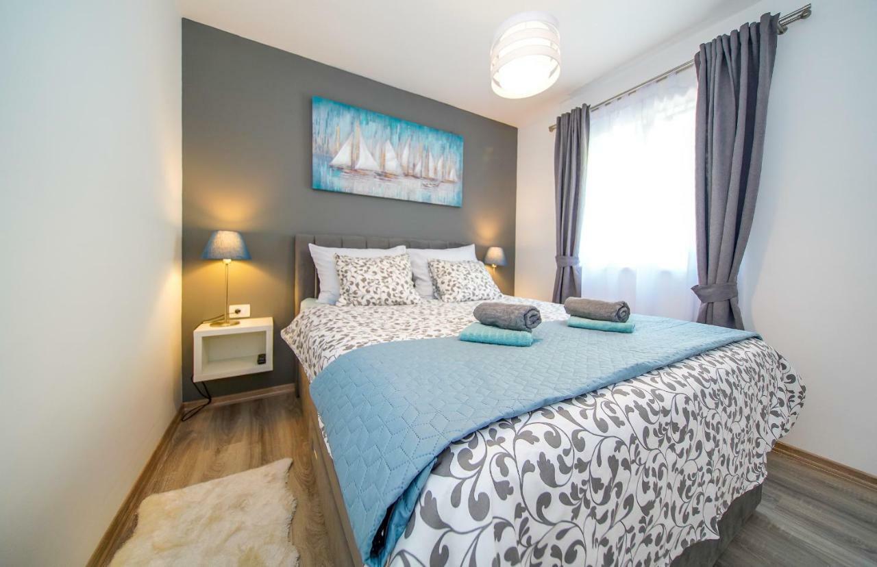 Apartmani Ponta Ston Exterior photo
