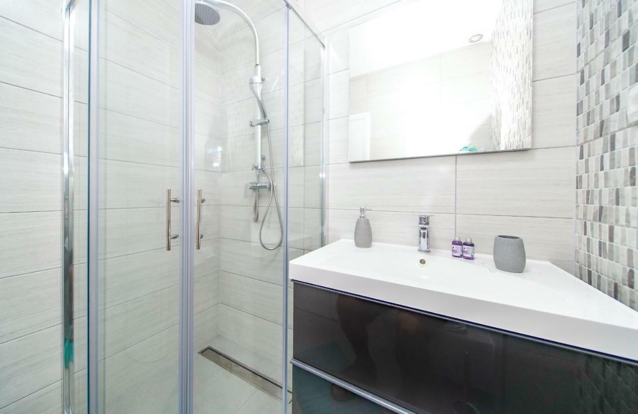 Apartmani Ponta Ston Exterior photo